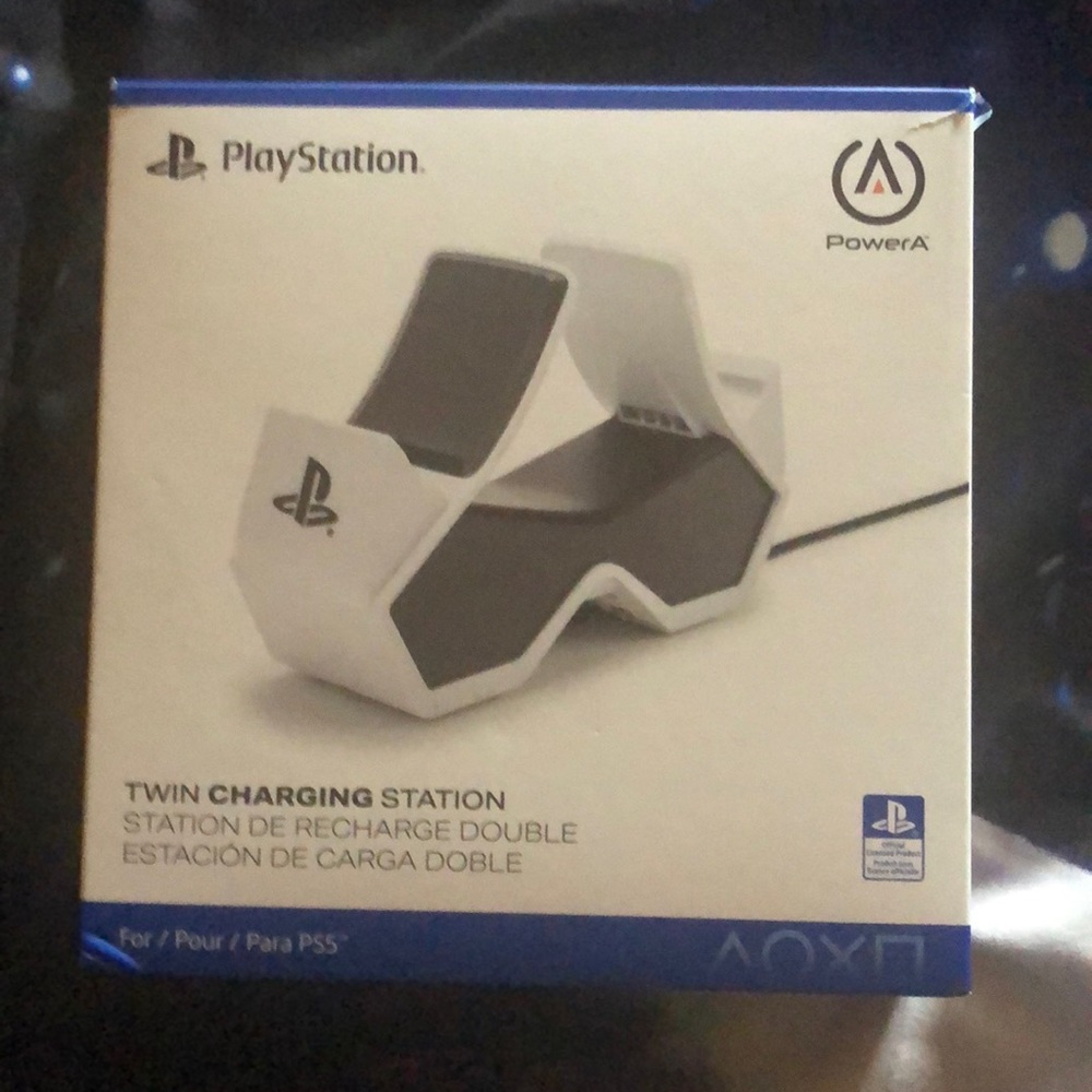 PlayStation 5 nova pink controller and controller charging stand bundle